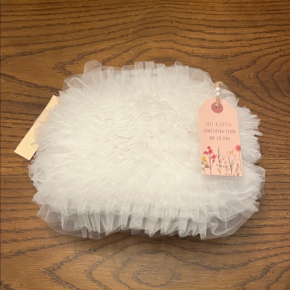 Jewel Badgley Mischka Jazzie Tulle Layered Ruffle Pouch Clutch, NWT